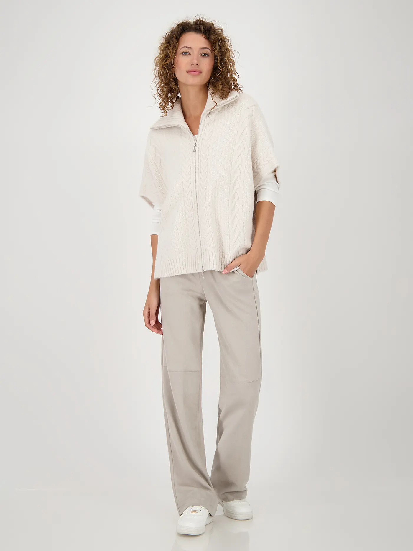 MONARI | Cape - Poncho | 
